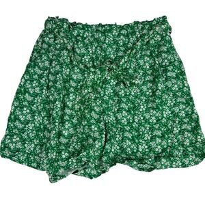 Classic Concepts of LA womens 1X Shorts Ditsy Floral Green waist tie pockets NEW